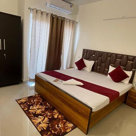 Alankrita Homes Lucknow Luaran gambar